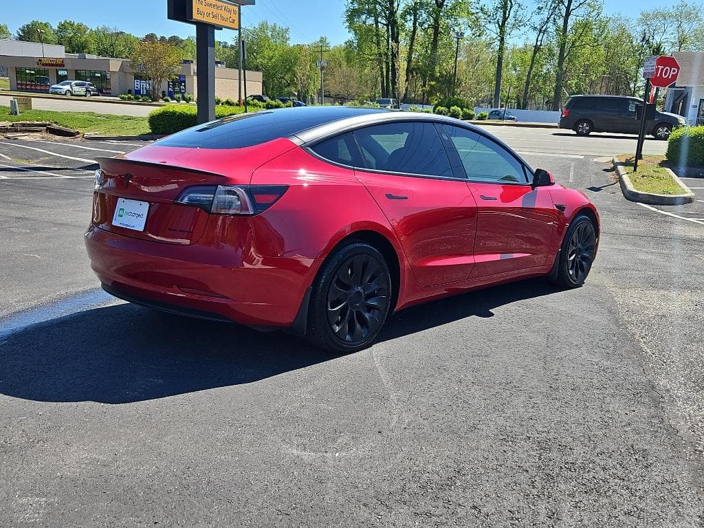 2023 Tesla Model 3 view 3