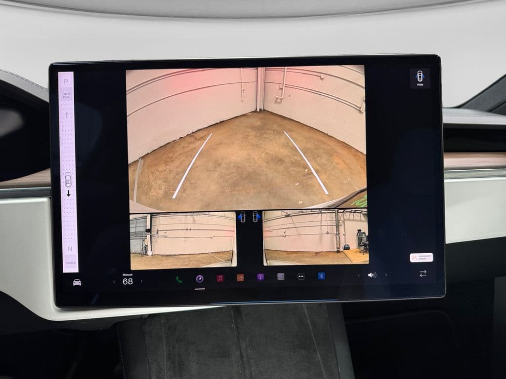 2025 Tesla Model X view 11