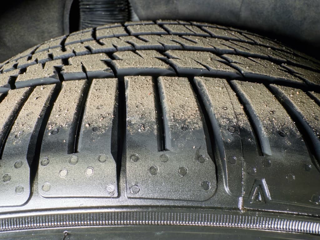 2022 Tesla Model Y view 31