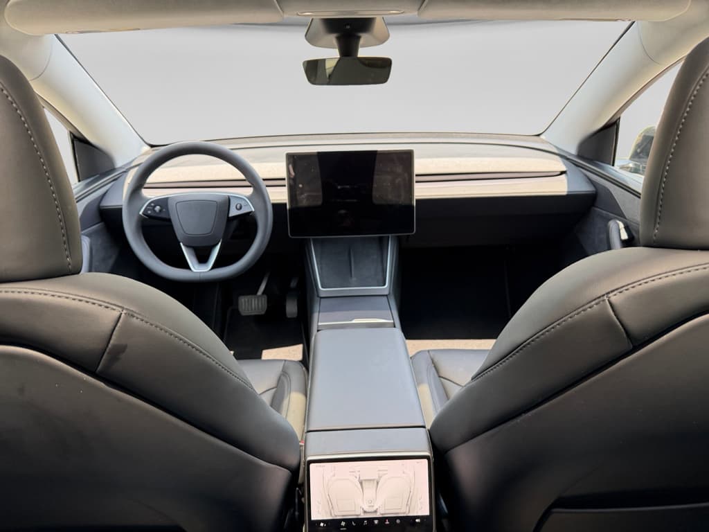 2026 Tesla Model Y view 7