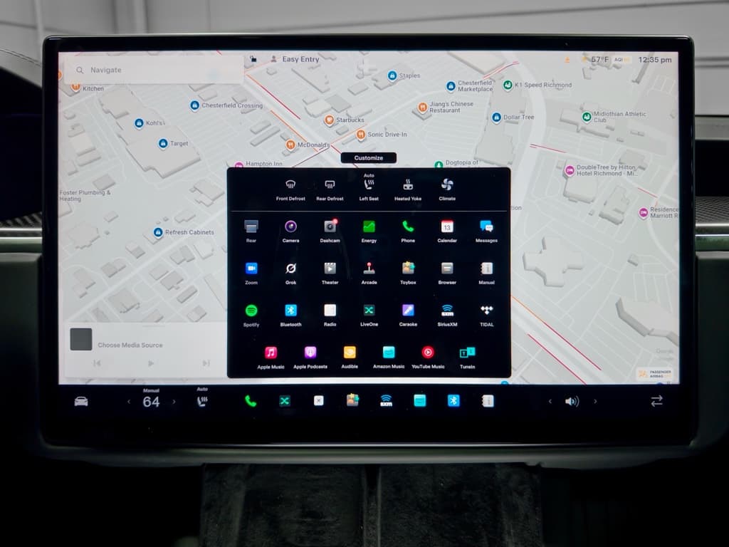 2022 Tesla Model S view 10
