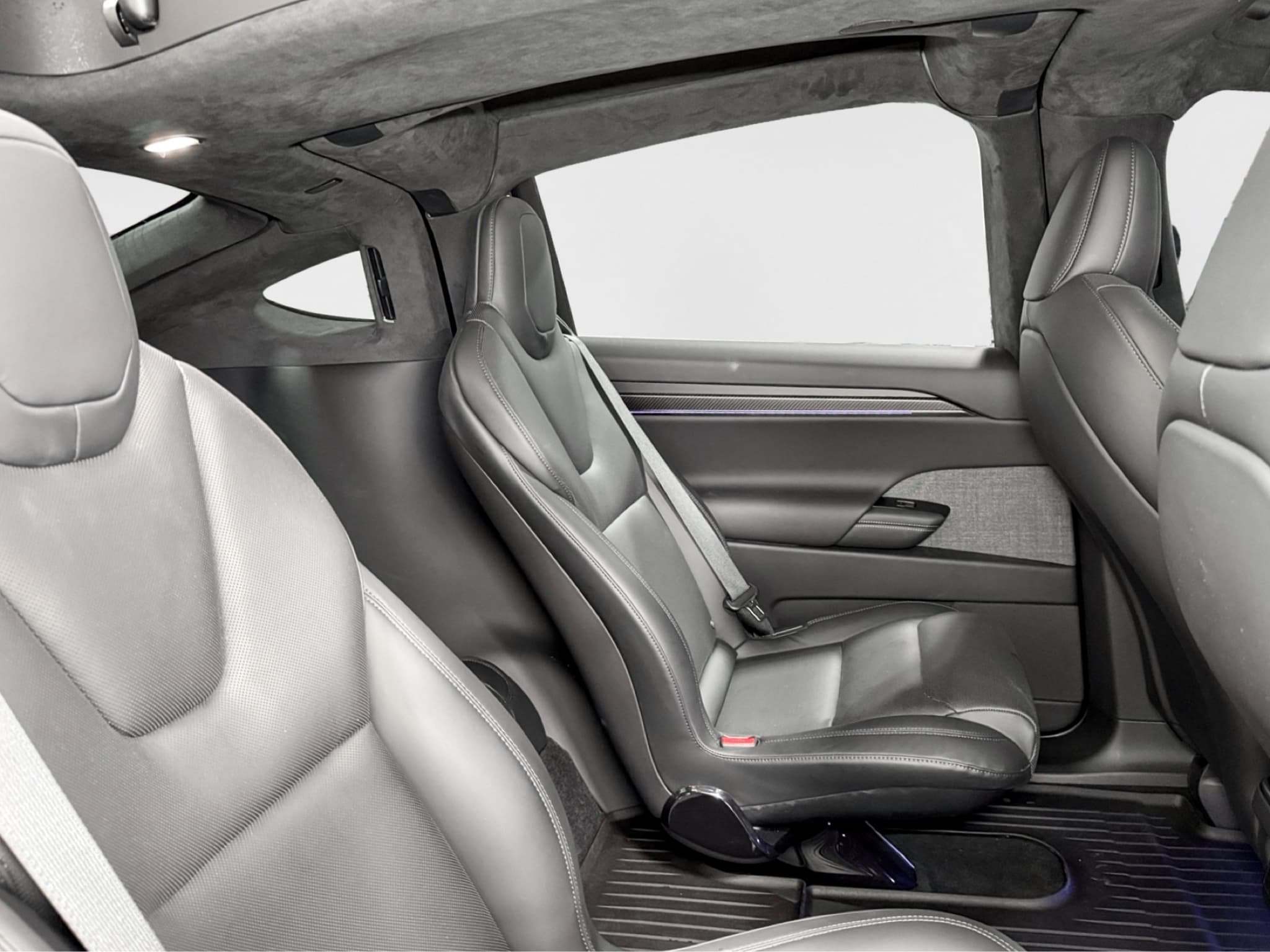 2026 Tesla Model X view 20