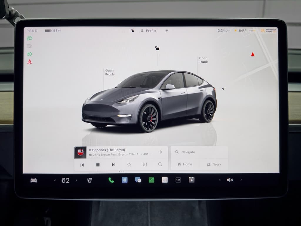 2022 Tesla Model Y view 9