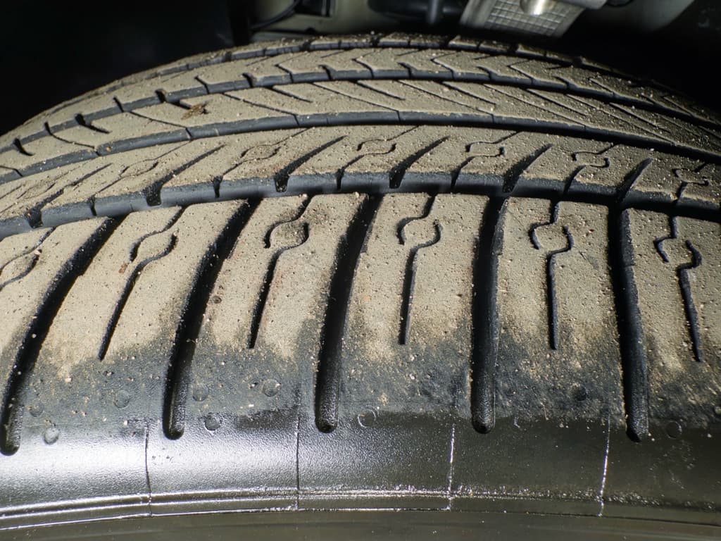 2022 Tesla Model Y view 33