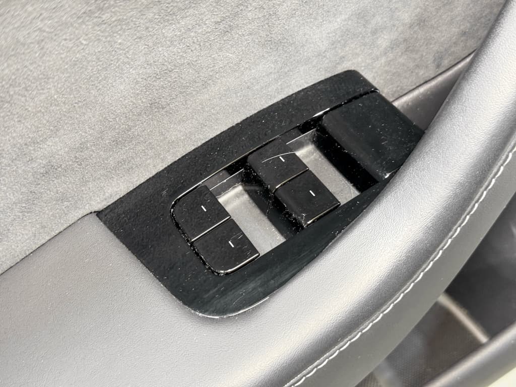 2019 Tesla Model 3 view 8