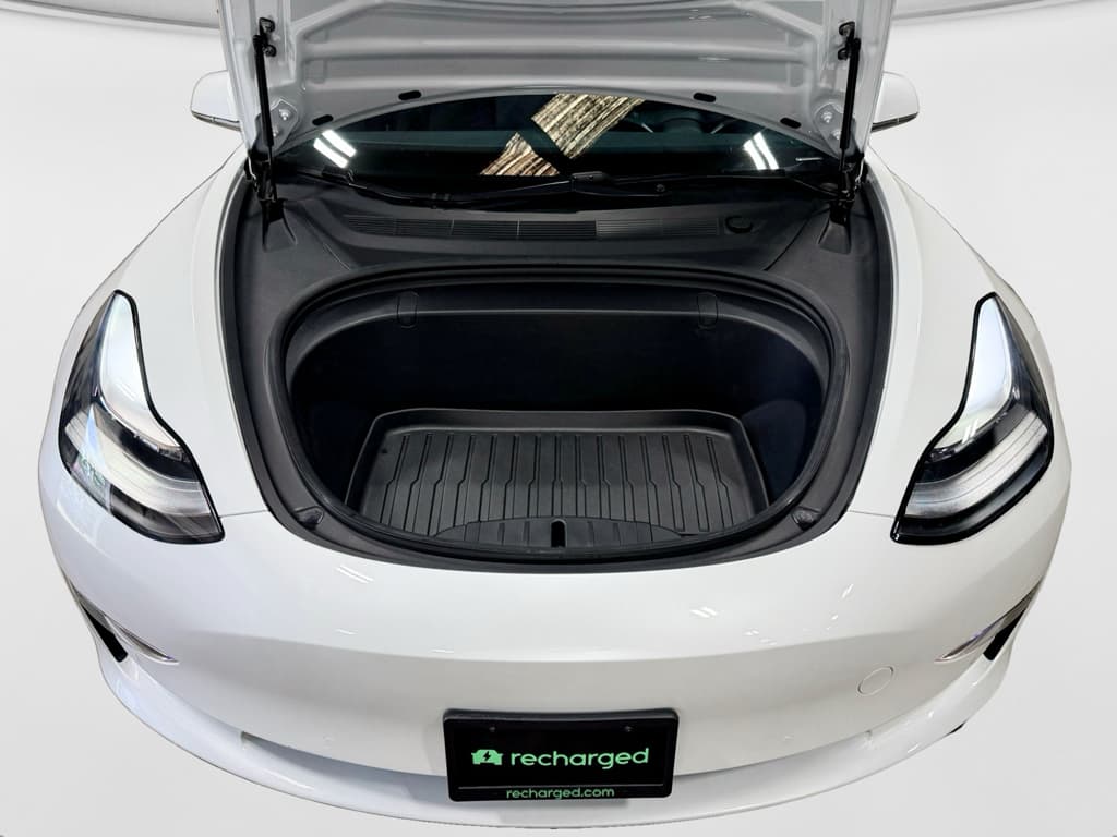 2019 Tesla Model 3 view 24