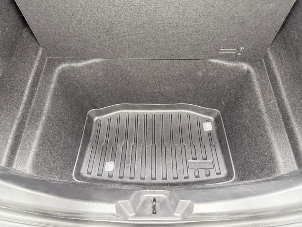 2019 Tesla Model 3 view 27