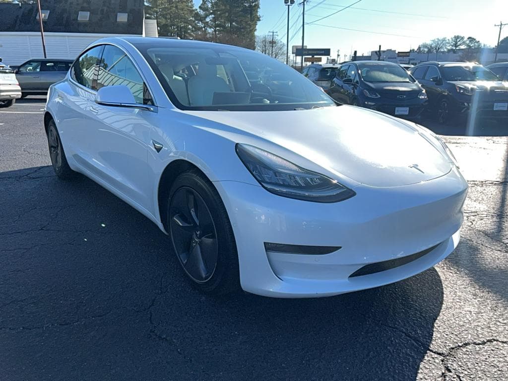 2019 Tesla Model 3 view 4