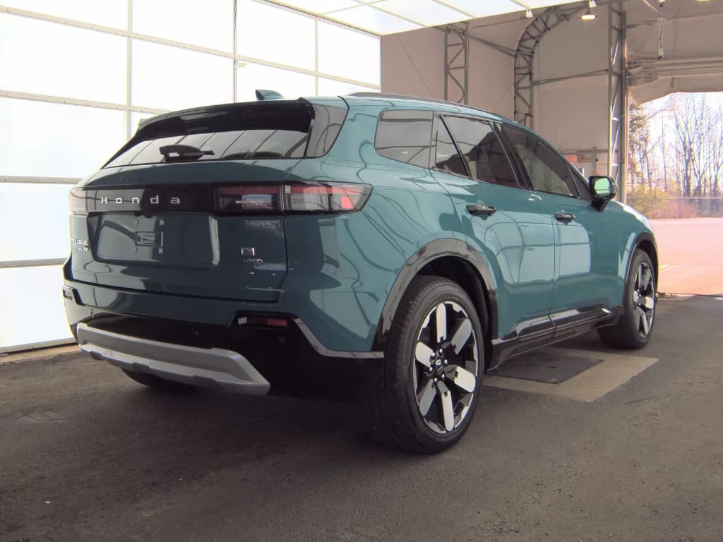 2025 Honda Prologue view 3