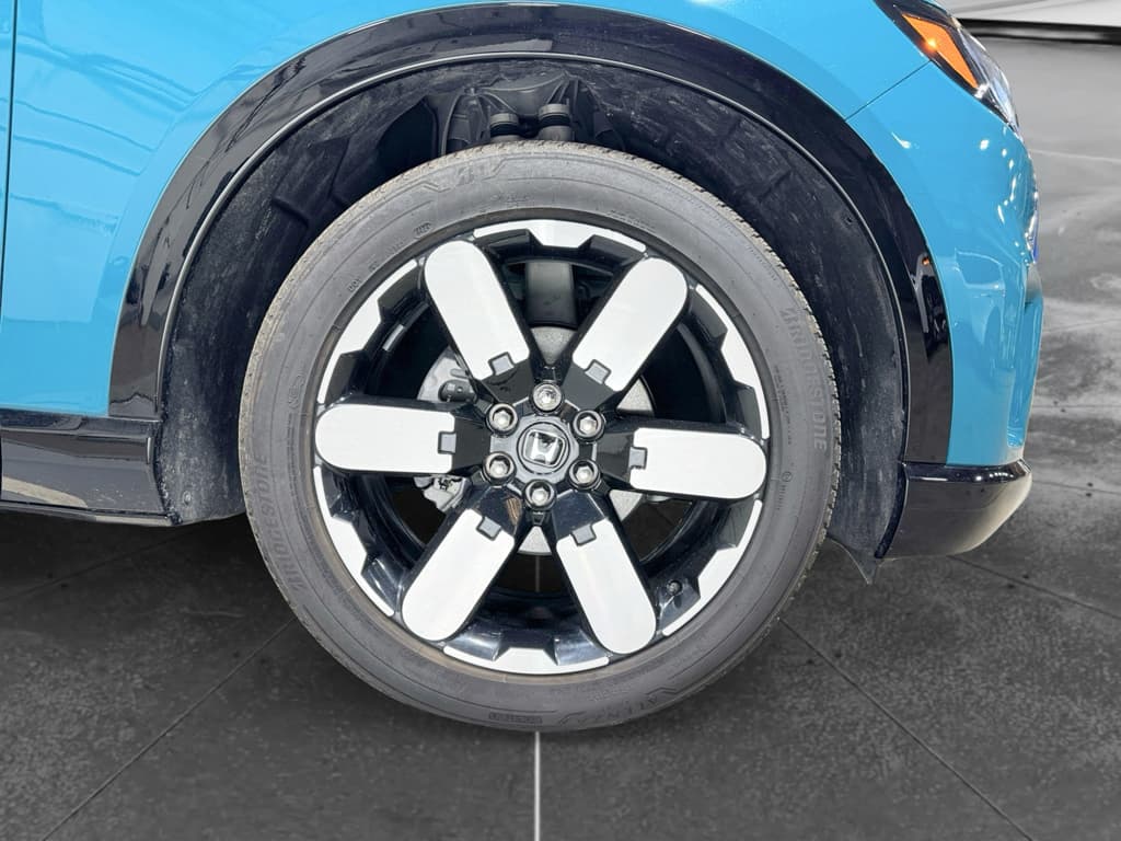 2025 Honda Prologue view 32