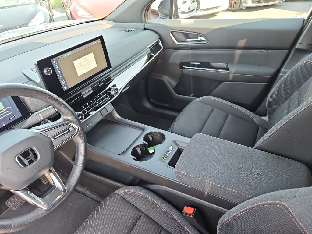 2024 Honda Prologue view 18