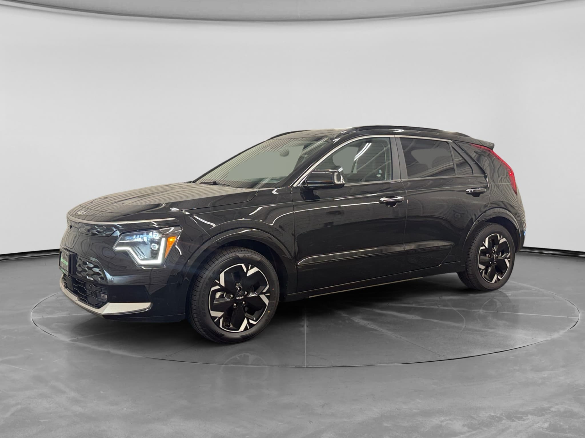 2023 Kia Niro EV view 37