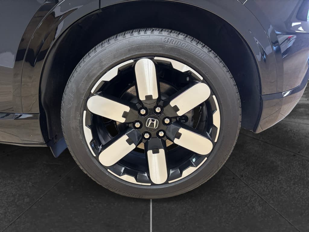 2024 Honda Prologue view 14