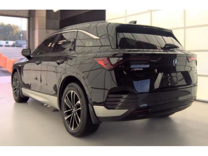 2024 Acura ZDX view 4