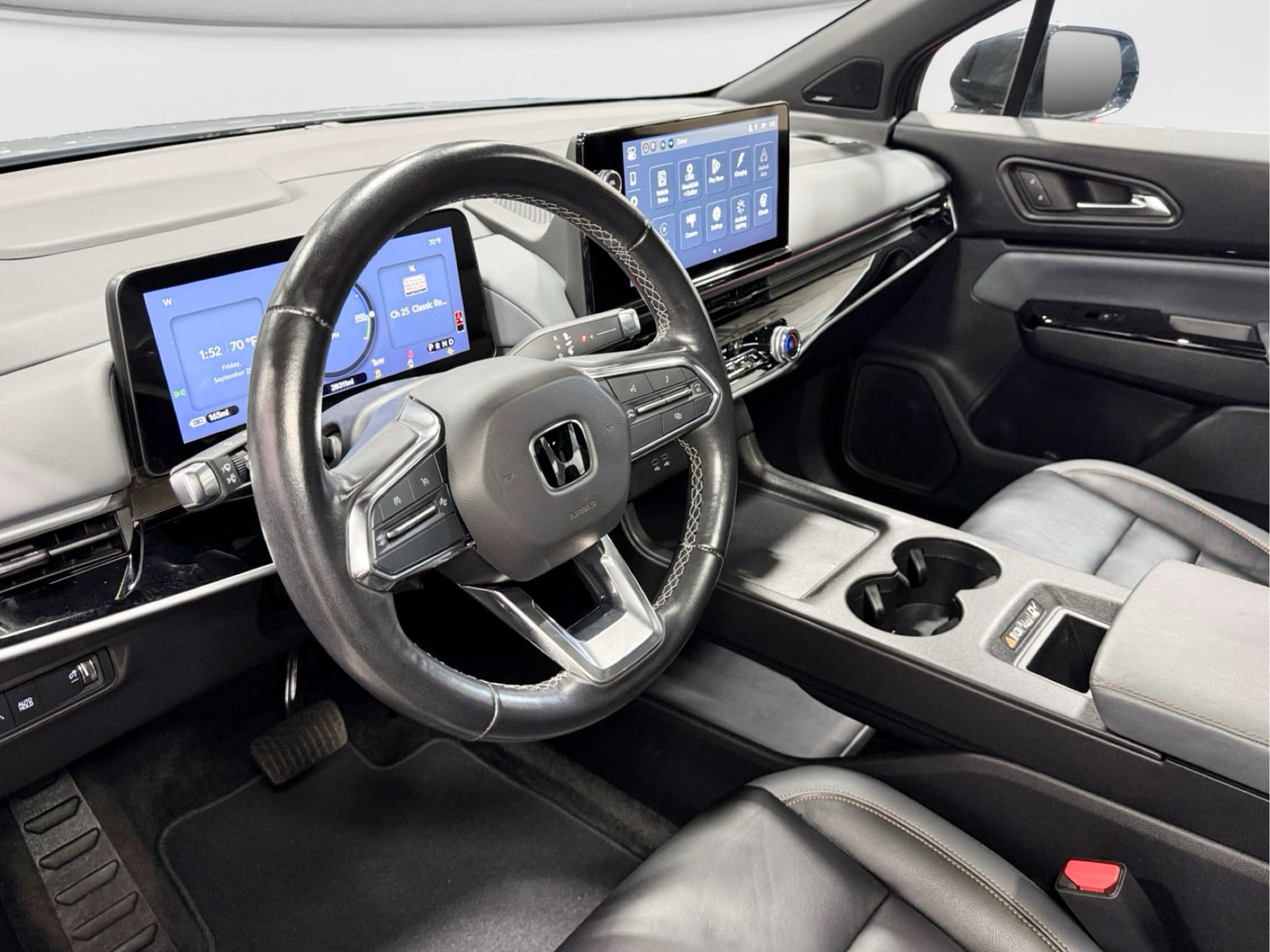 2024 Honda Prologue view 18