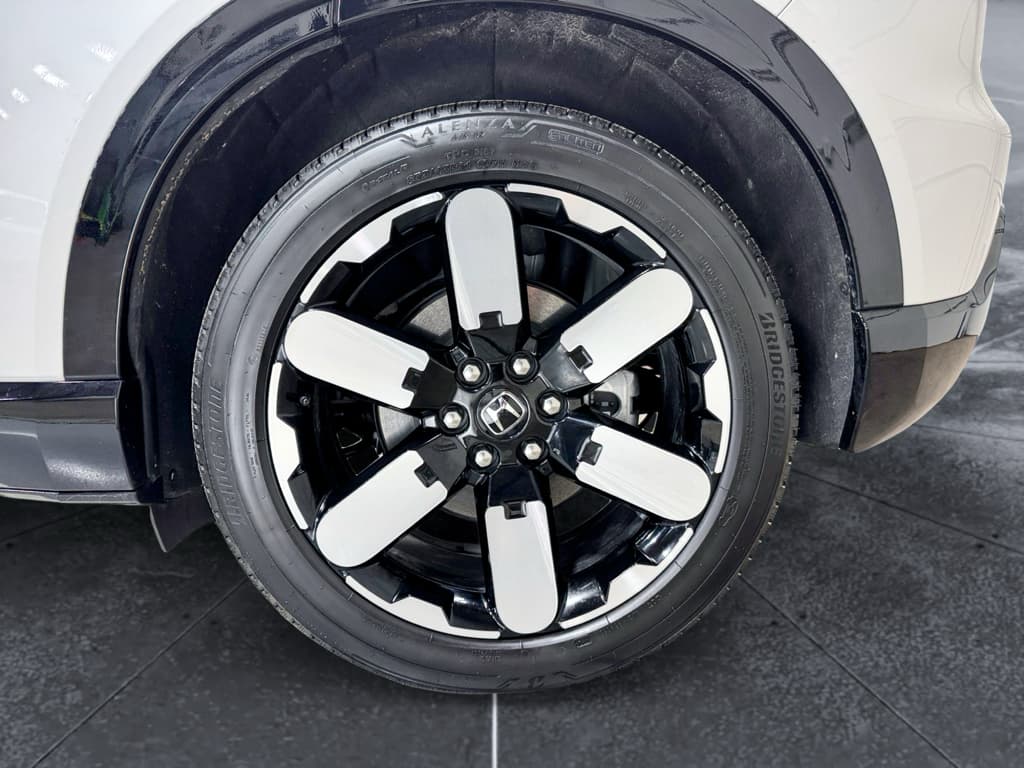 2025 Honda Prologue view 31