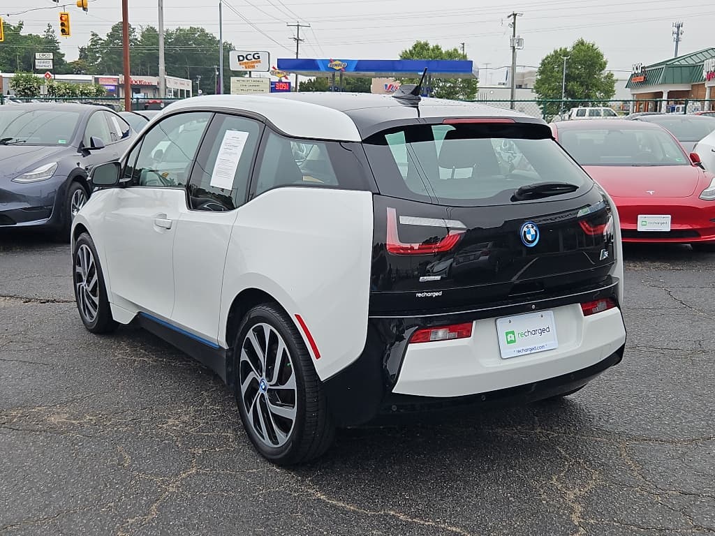 2016 BMW i3 view 2