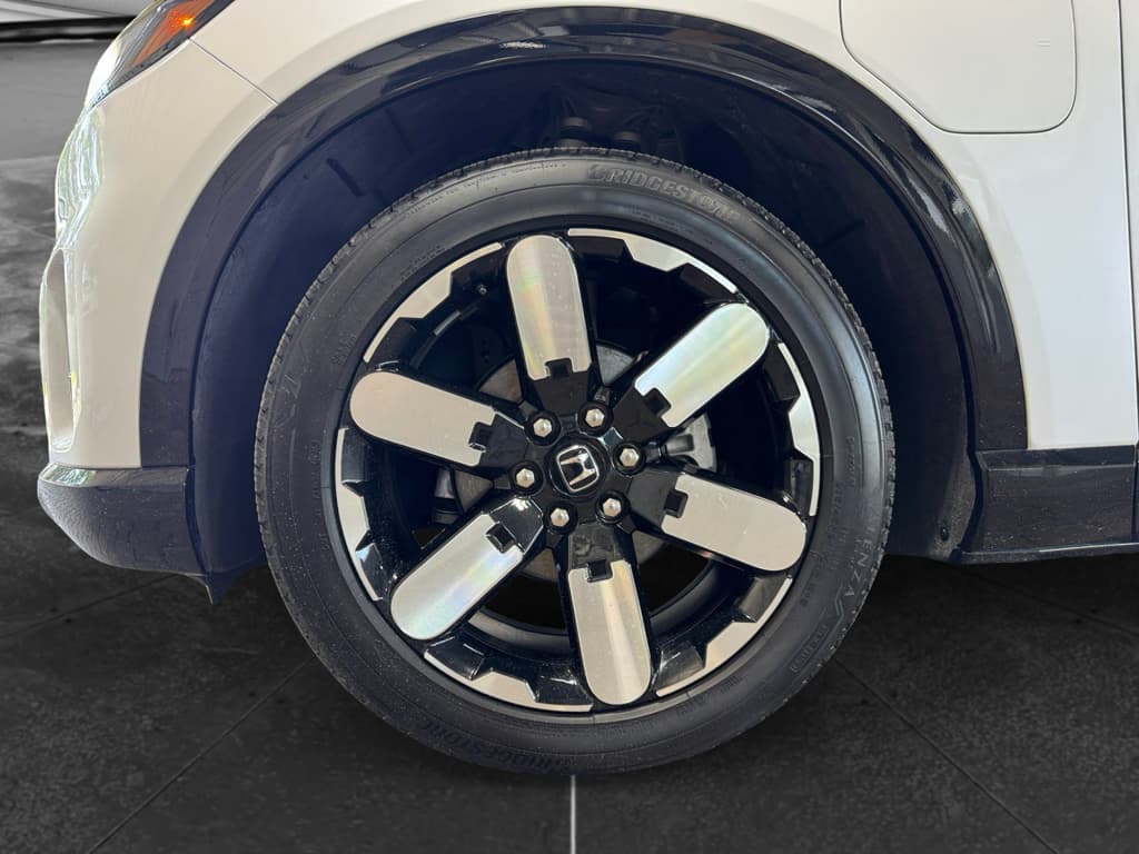 2025 Honda Prologue view 29