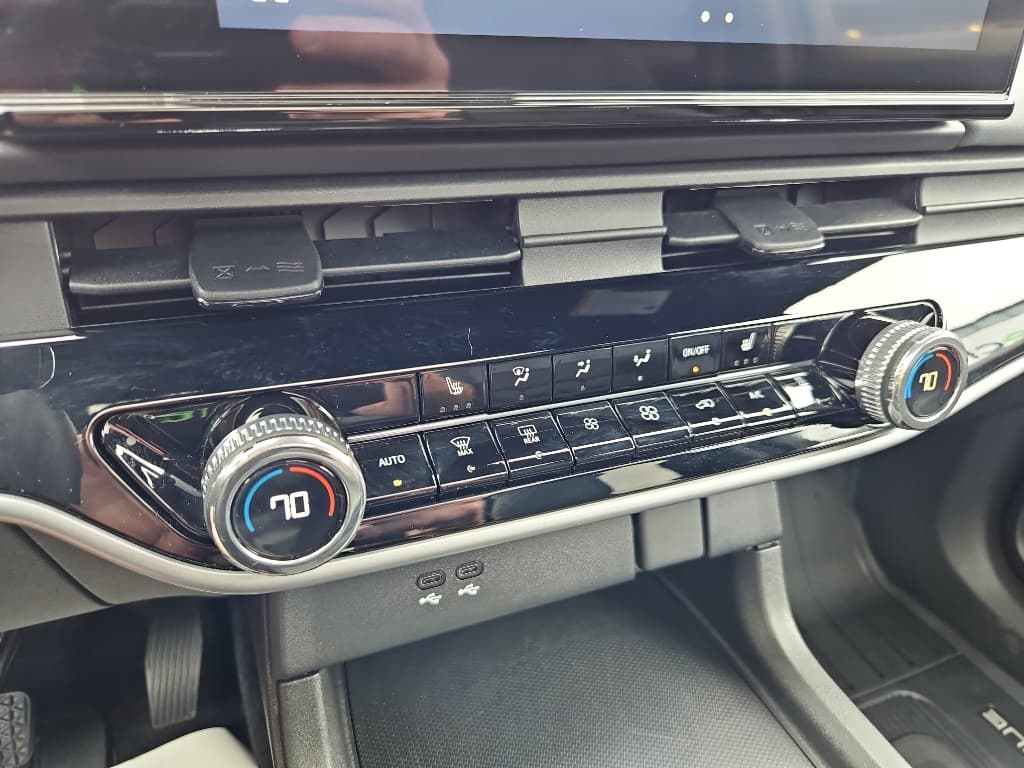 2024 Honda Prologue view 35