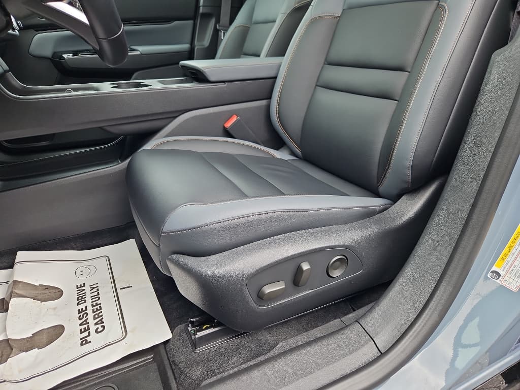 2024 Honda Prologue view 1