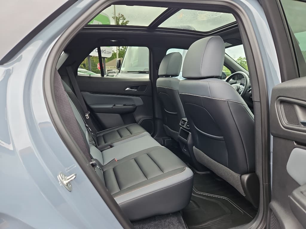 2024 Honda Prologue view 8