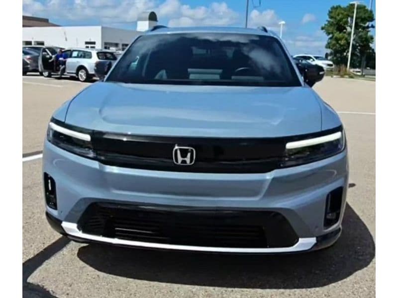 2024 Honda Prologue view 1