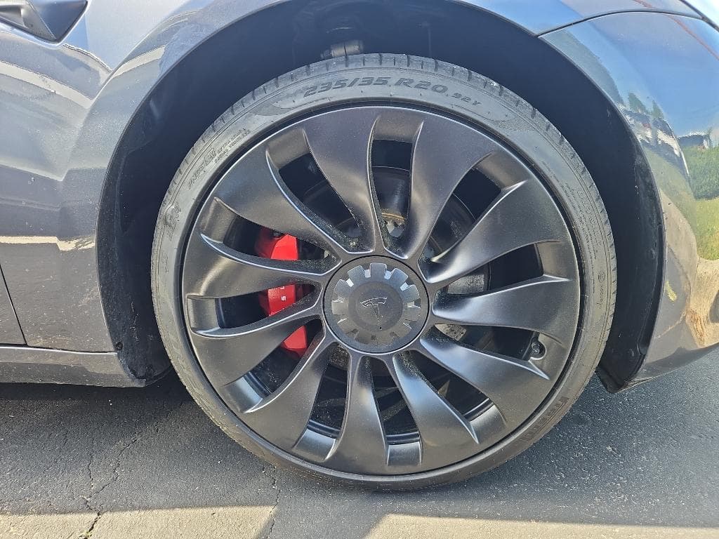 2023 Tesla Model 3 view 29