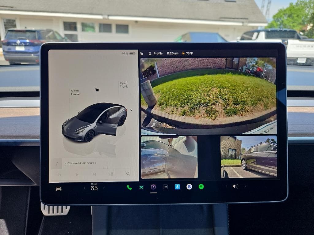 2023 Tesla Model 3 view 11