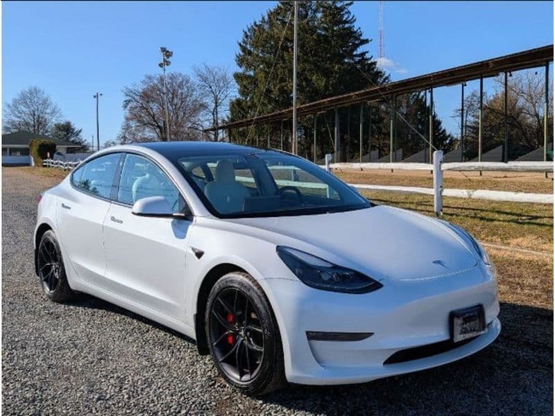 2023 Tesla Model 3 view 2