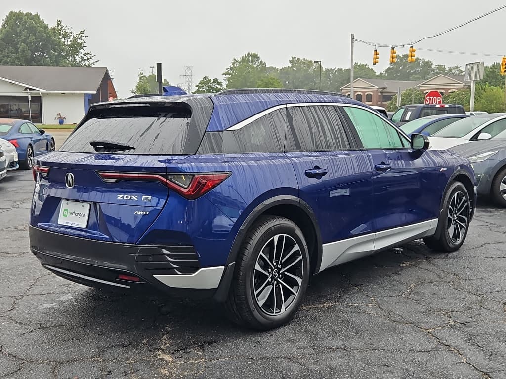2024 Acura ZDX view 3