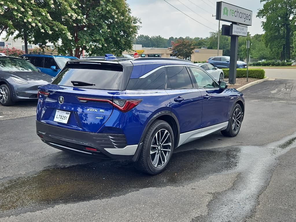 2024 Acura ZDX view 3
