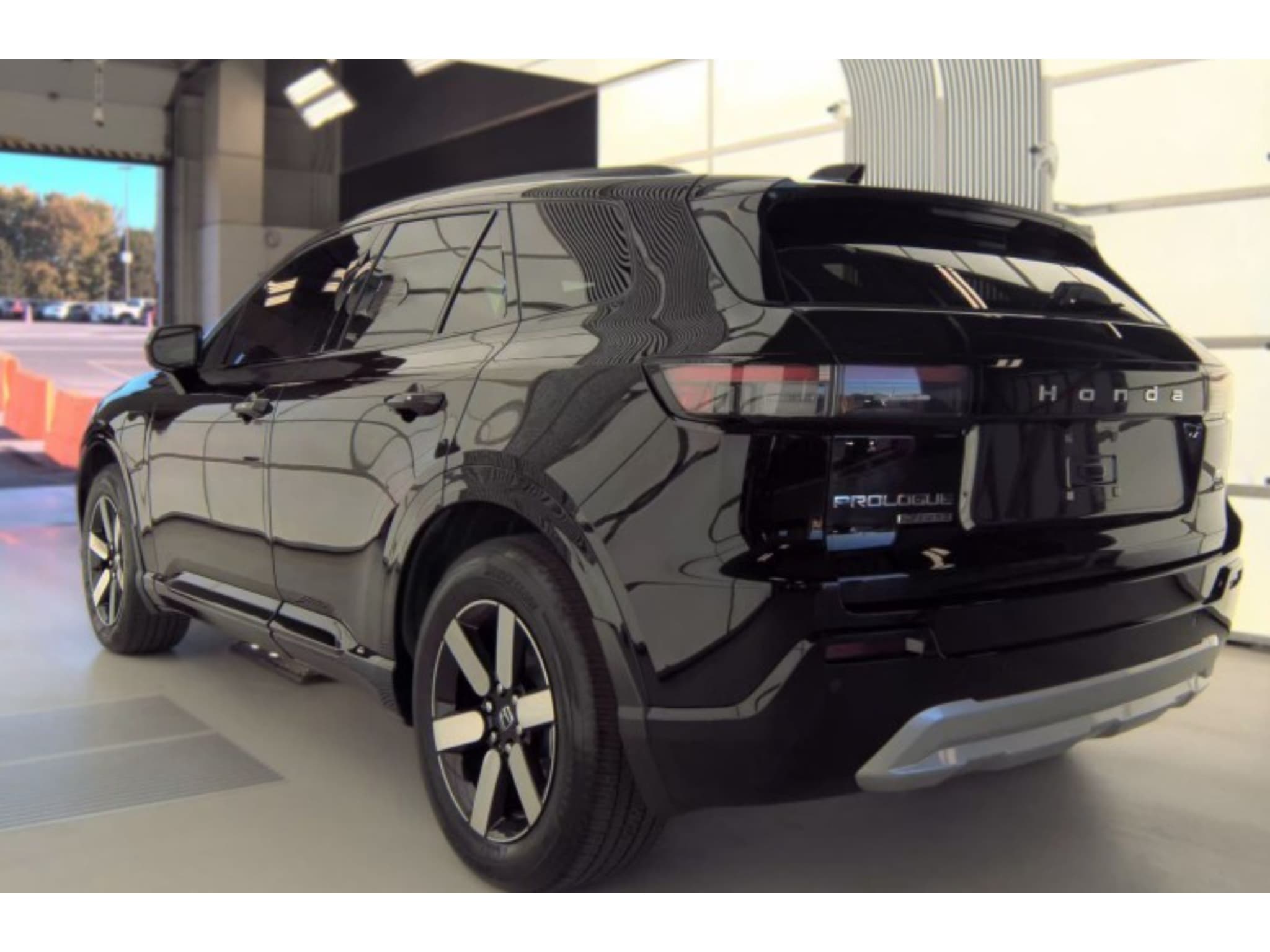 2024 Honda Prologue view 2