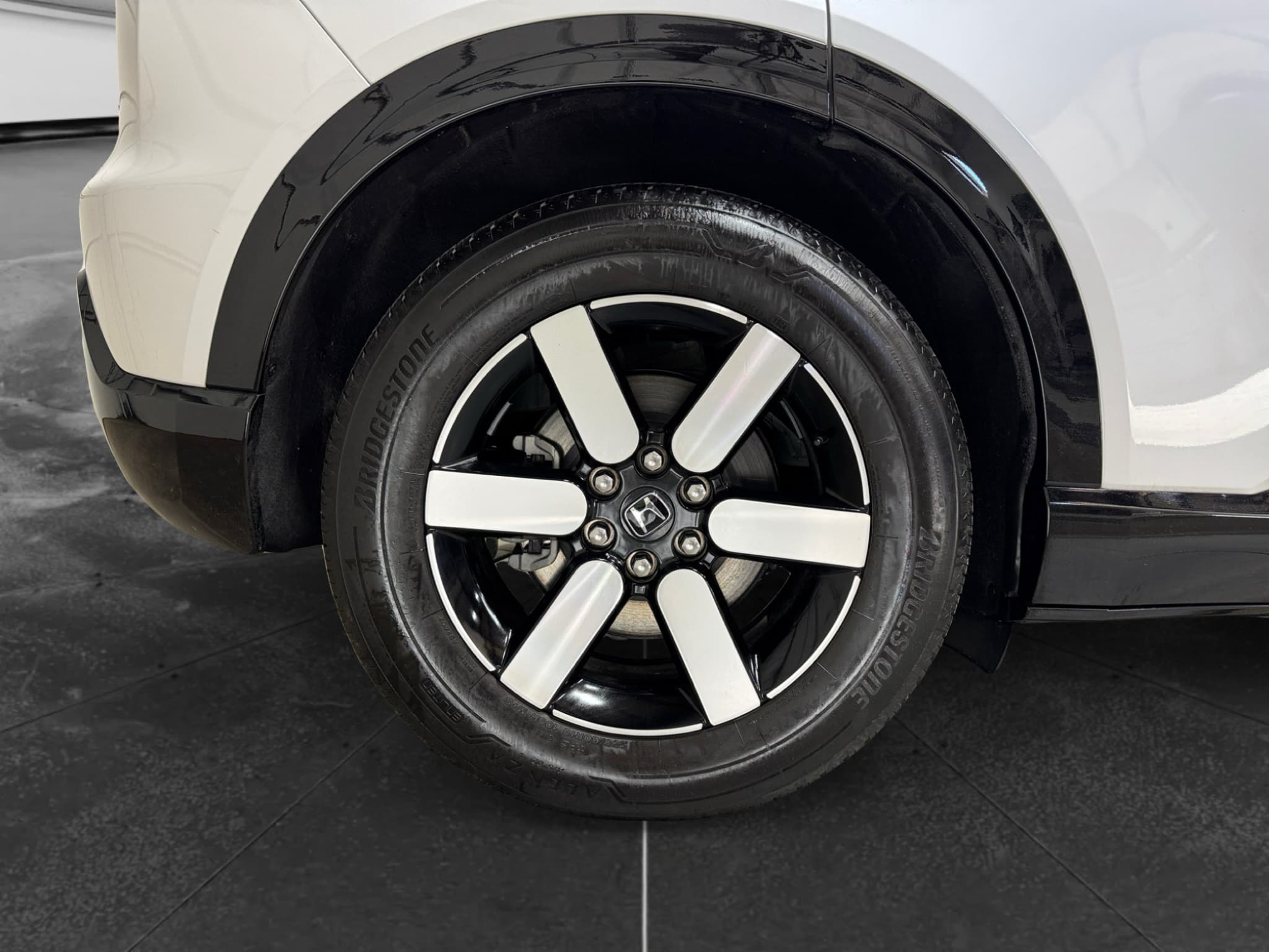2024 Honda Prologue view 35