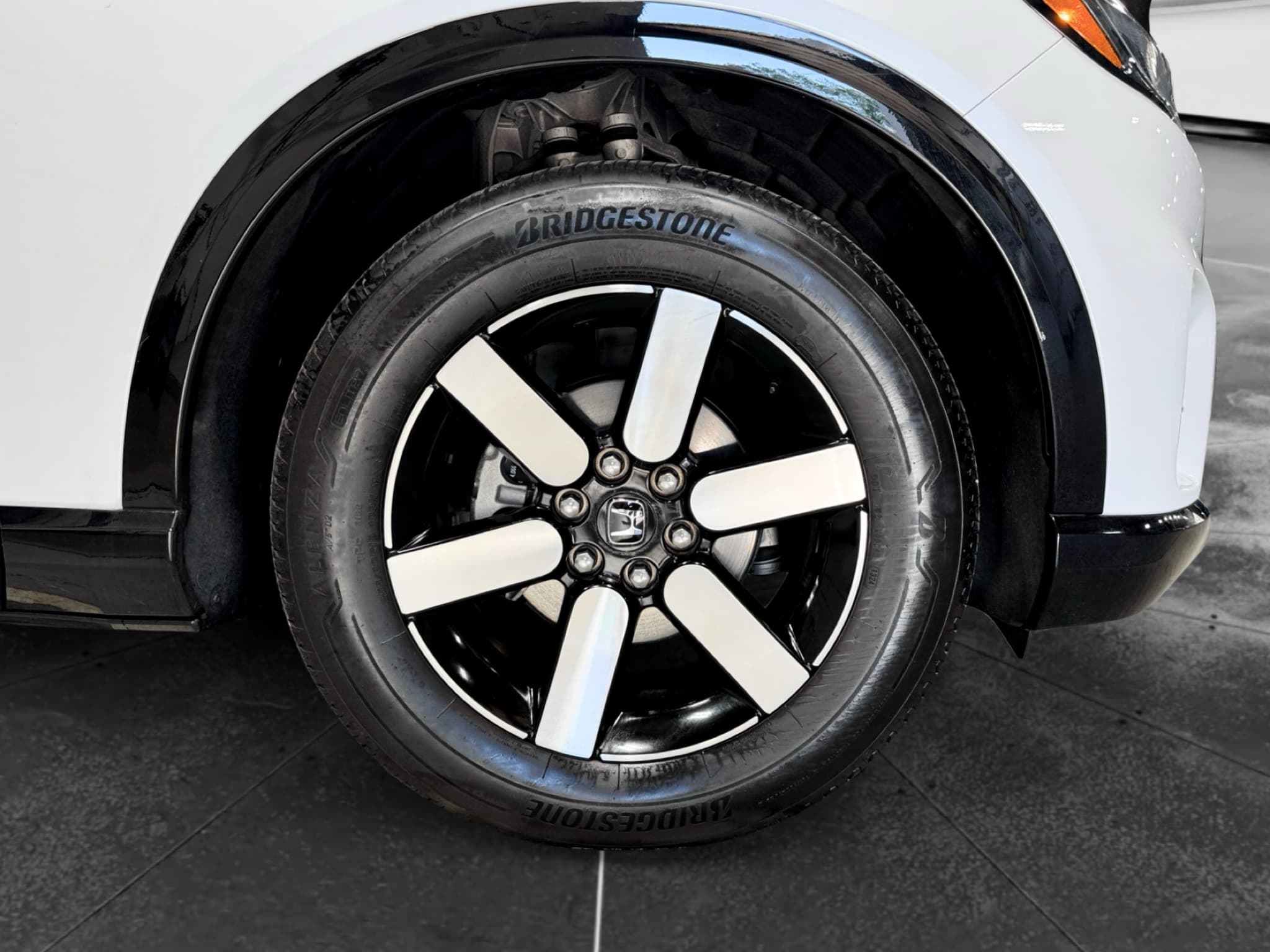 2024 Honda Prologue view 34