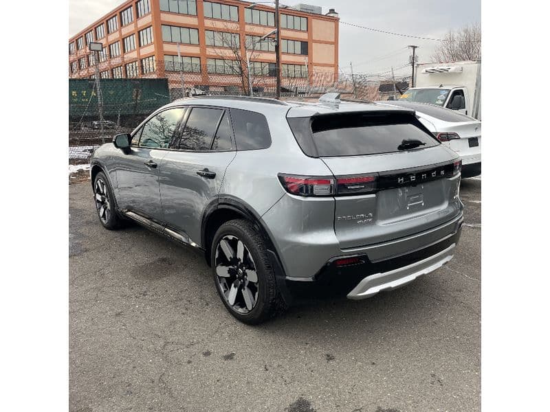 2024 Honda Prologue view 2