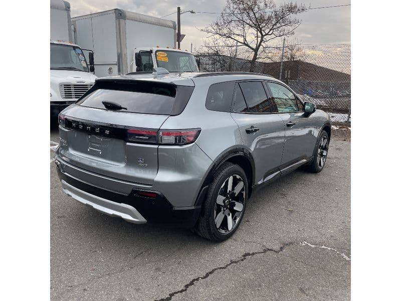 2024 Honda Prologue view 3