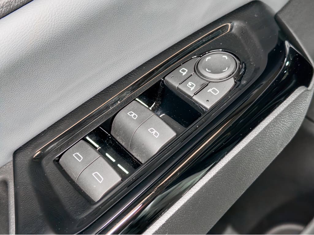 2025 Honda Prologue view 7