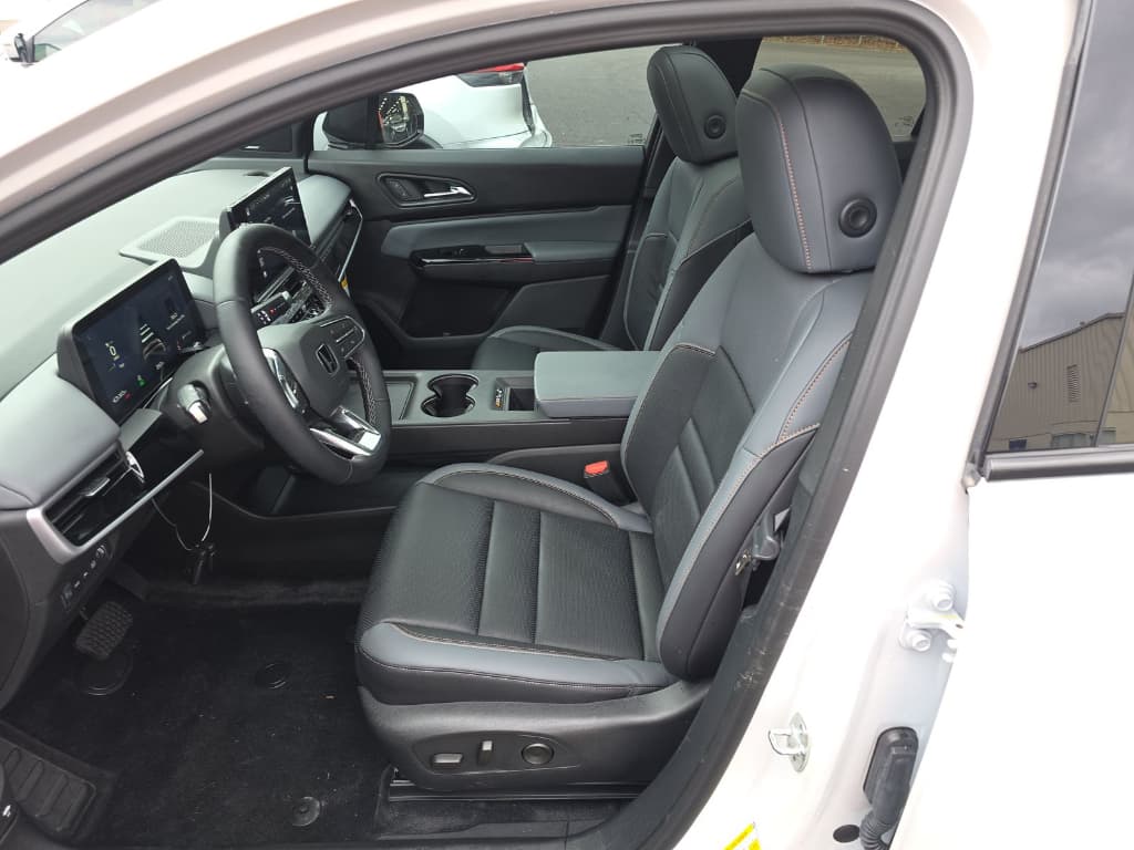 2025 Honda Prologue view 5