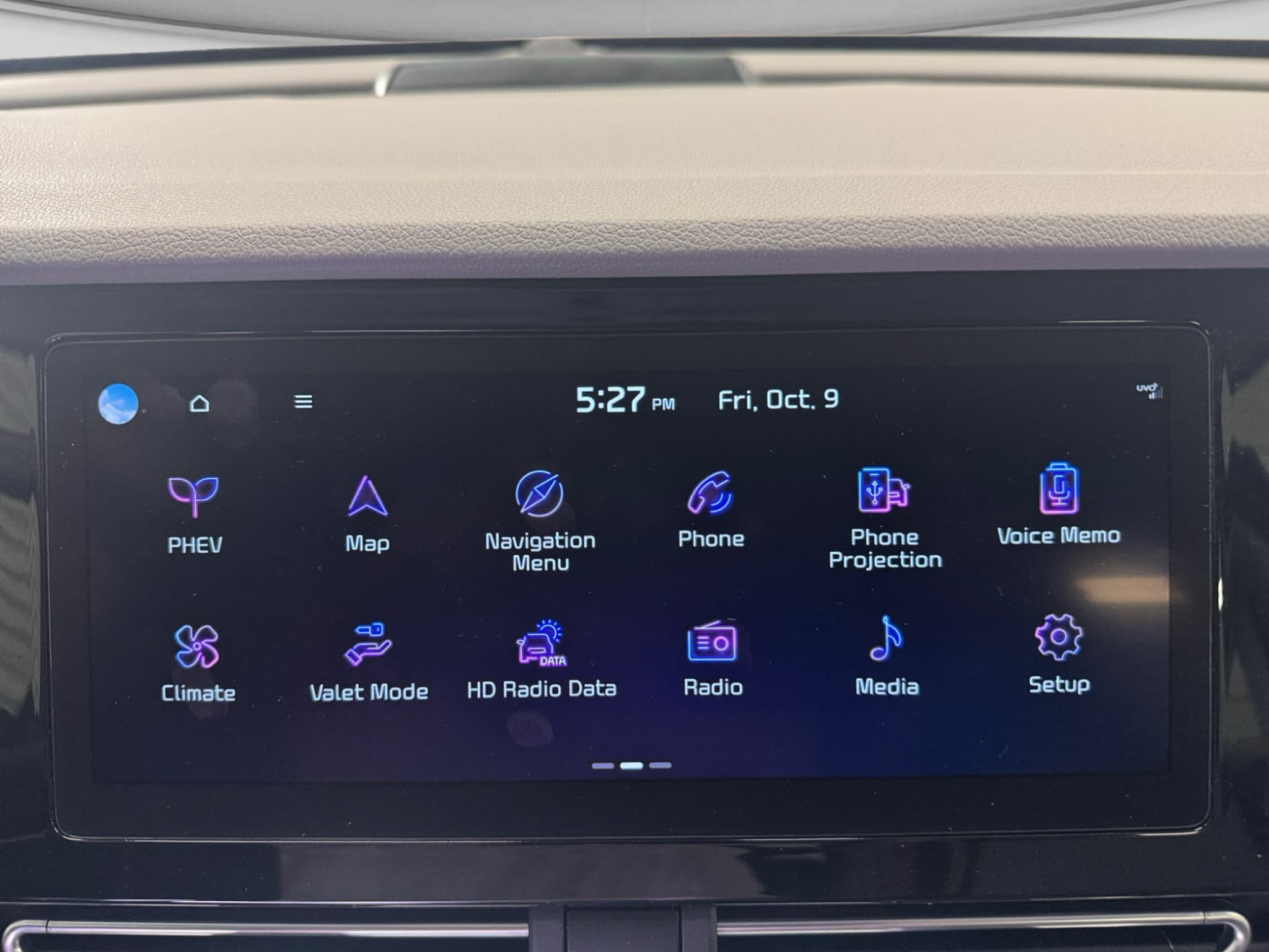 2022 Kia Niro PHEV view 11