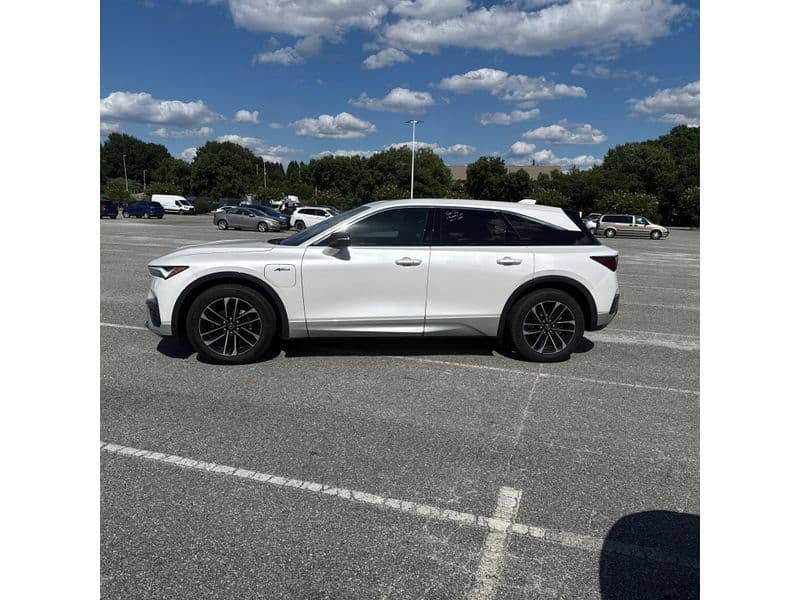 2024 Acura ZDX view 3