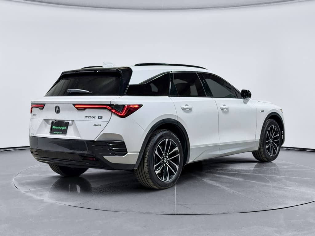 2024 Acura ZDX view 3