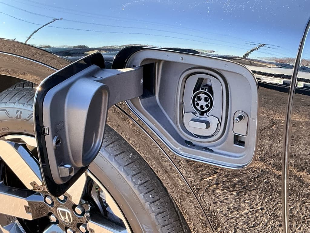 2024 Honda Prologue view 5