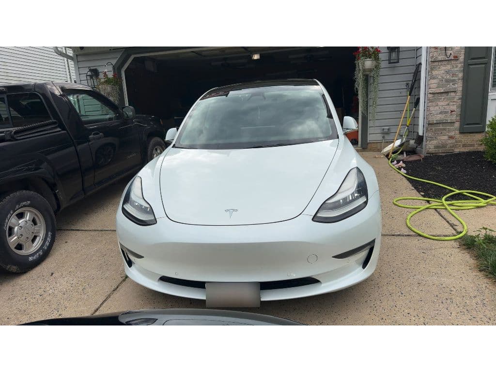 2019 Tesla Model 3 view 2