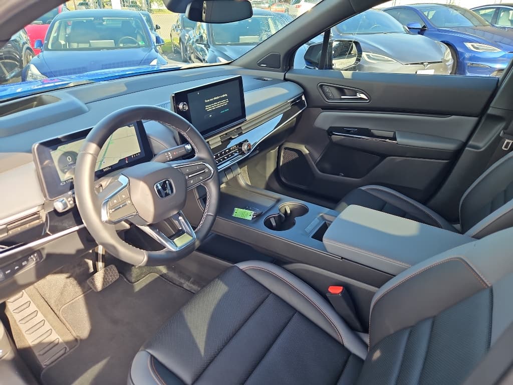 2024 Honda Prologue view 19