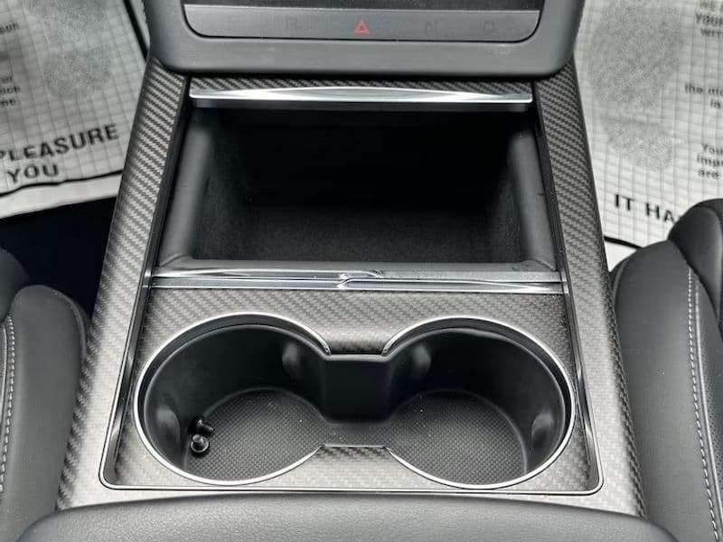 2024 Tesla Model S view 7