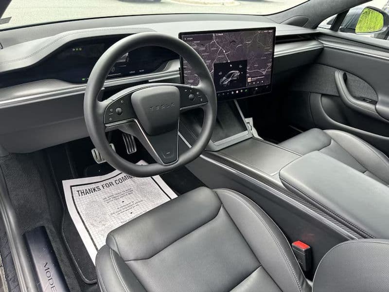 2024 Tesla Model S view 24