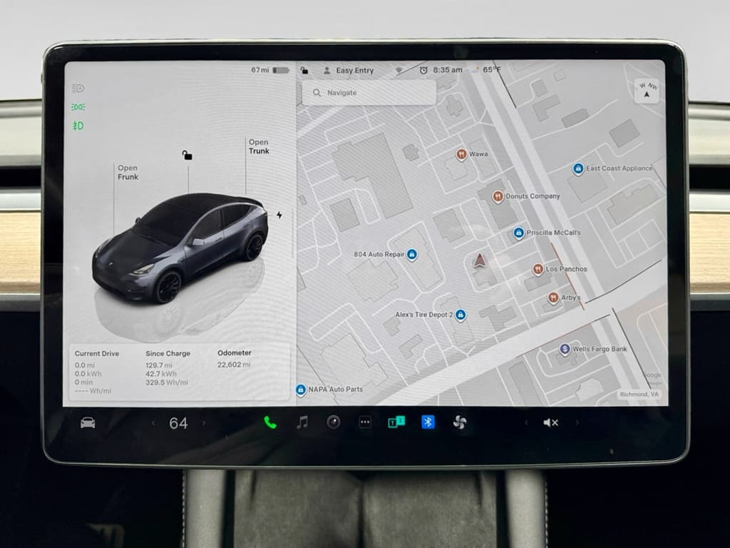 2022 Tesla Model Y view 9