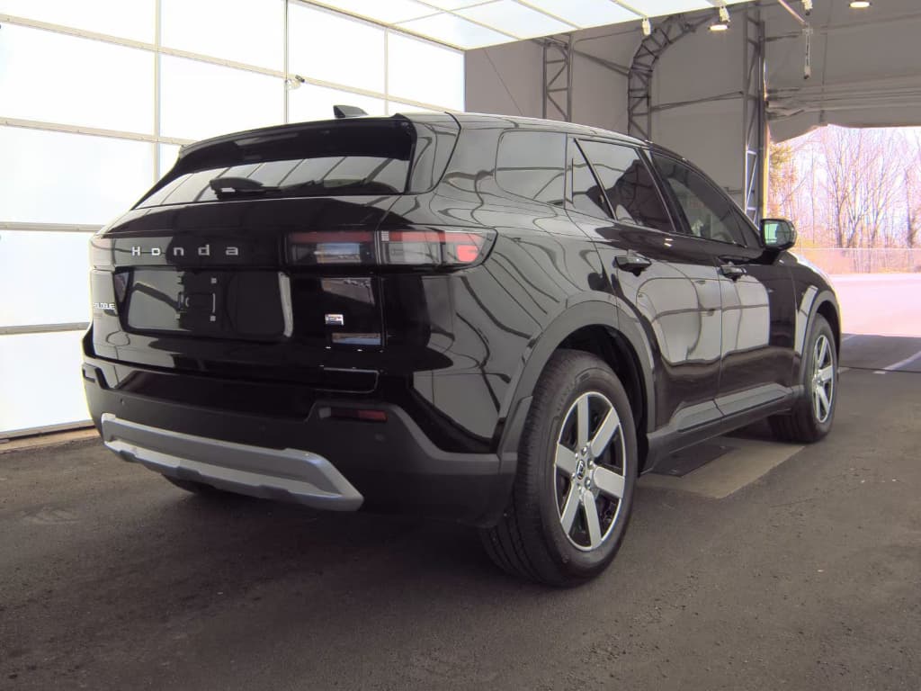 2024 Honda Prologue view 3