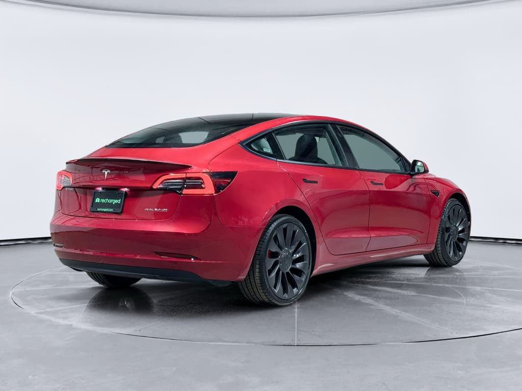 2023 Tesla Model 3 view 3