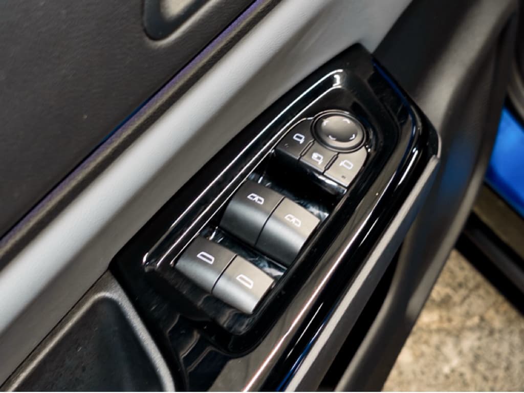 2024 Honda Prologue view 7